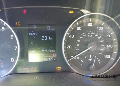 2018 Hyundai Elantra Se z USA, uszkodzony, nr VIN 5NPD74LF3JH280621